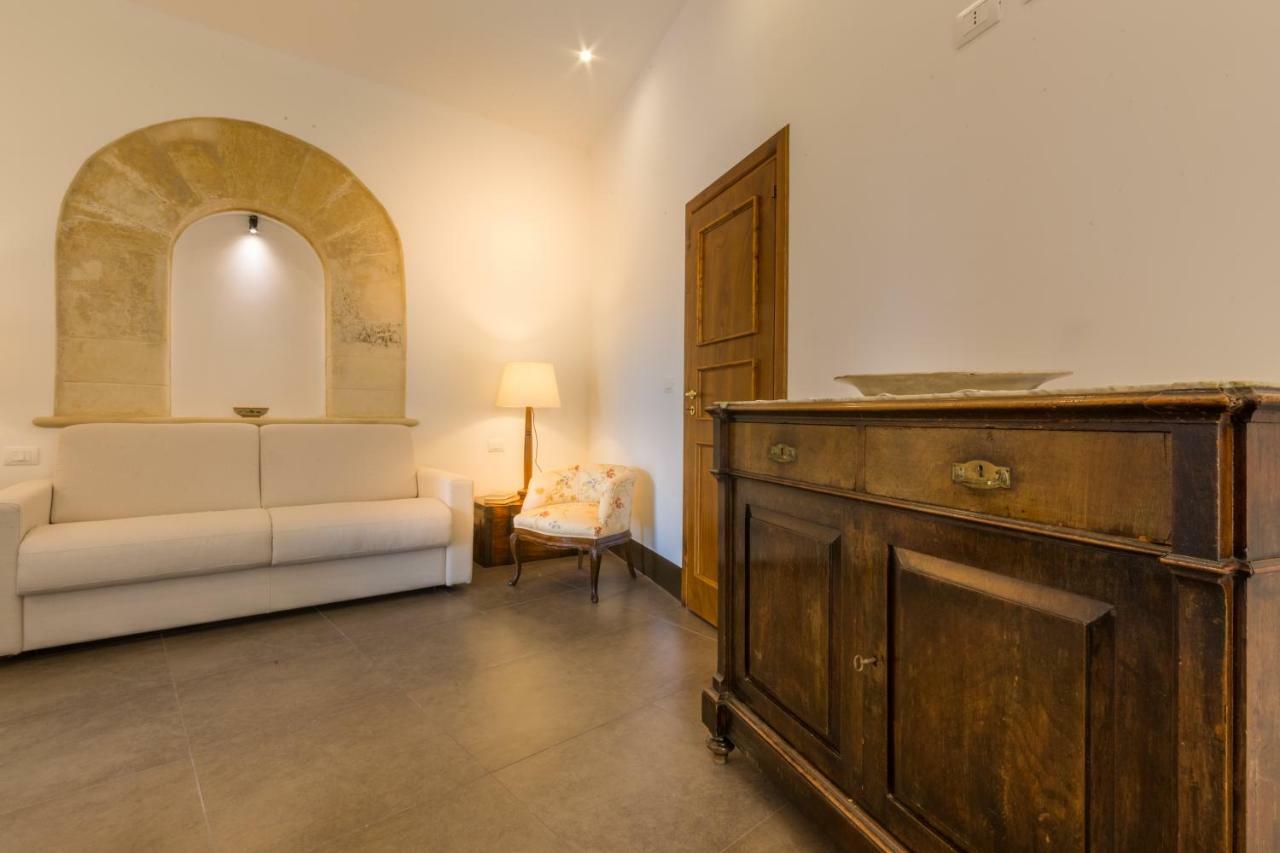 Baroni Giampiccolo Suite Ragusa Bagian luar foto